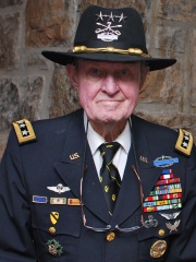 Photo of Hal Moore