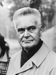 Photo of Jan Tinbergen