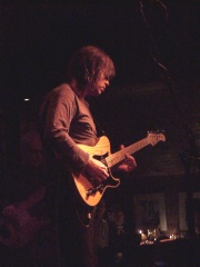 Photo of Mike Stern