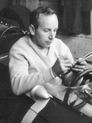 Photo of John Surtees