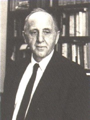 Photo of Simon Kuznets