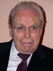 Photo of Javier Pérez de Cuéllar