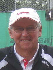 Photo of Roy Emerson