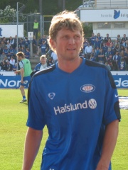 Photo of Tore André Flo