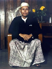 Photo of Aung San