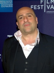 Photo of Omid Djalili