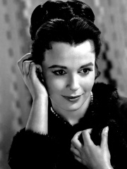 Photo of Claire Bloom