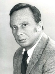Photo of Norman Fell