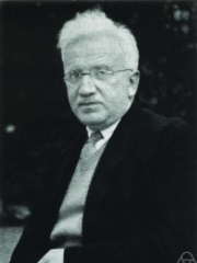 Photo of Erich Hecke
