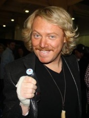 Photo of Leigh Francis