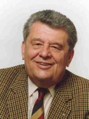 Photo of Ernest Mühlen