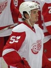 Derek Boogaard Biography - Canadian ice hockey player (1982–2011)