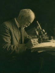 Photo of Edmund Beecher Wilson