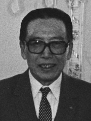 Photo of Wu Xueqian