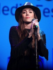 Photo of Marion Raven