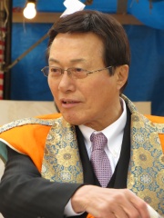 Photo of Kunishige Kamamoto