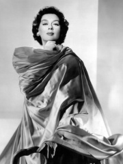 Photo of Rosalind Russell