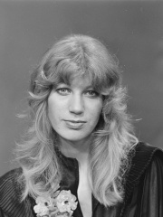 Photo of Maggie MacNeal