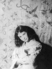 Photo of Gloria Vanderbilt