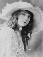 Photo of Lillian Gish