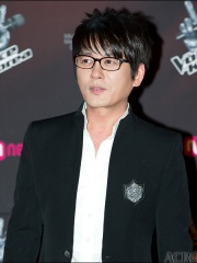Photo of Shin Seung-hun