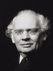 Photo of Julius Röntgen