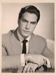 Photo of Gustavo Rojo