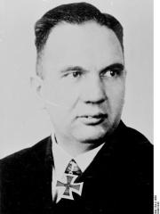 Photo of Erich Bey