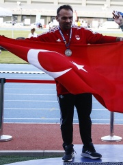 Photo of Eşref Apak