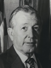 Photo of Donald Regan