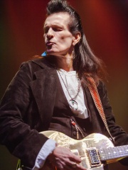 Photo of Willy DeVille