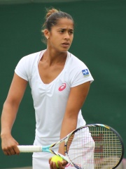Photo of Teliana Pereira