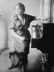 Photo of Elisabeth Schumann
