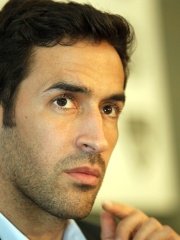 Photo of Raúl