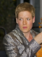 Photo of Isabelle Faust