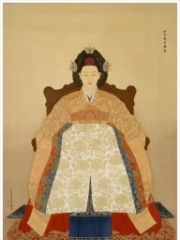 Photo of Empress Myeongseong