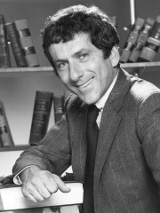Photo of Barry Newman