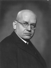 Photo of Hans Luther