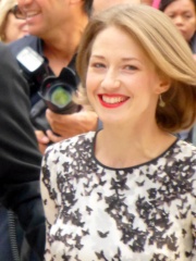Photo of Carrie Coon