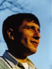 Photo of Davor Dujmović