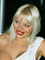 Photo of Monique Covét