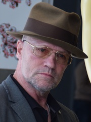 Photo of Michael Rooker