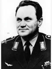 Photo of Walter Krupinski
