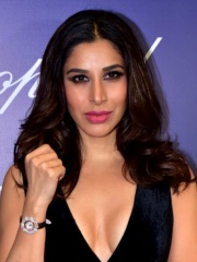 Photo of Sophie Choudry