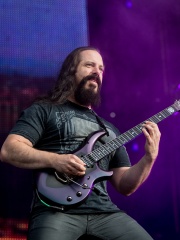Photo of John Petrucci