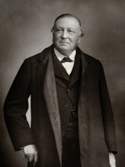 Photo of Henry Roscoe