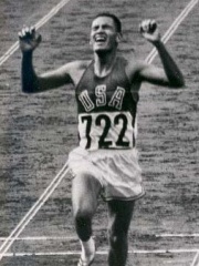 Photo of Billy Mills