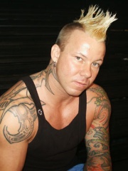 Photo of Shannon Moore